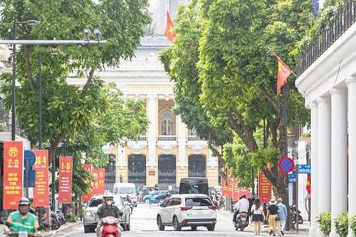 Bắc Bộ ngày nắng, chiều tối và đêm có mưa rào rải rác