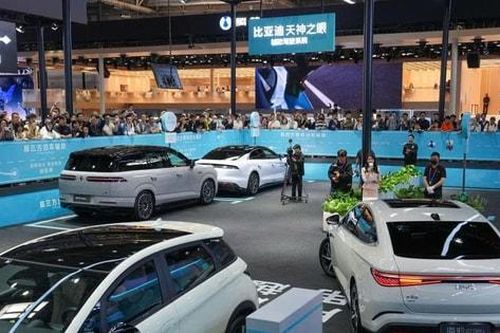 Xe điện Trung Quốc bước vào cuộc đua AI trong khoang lái