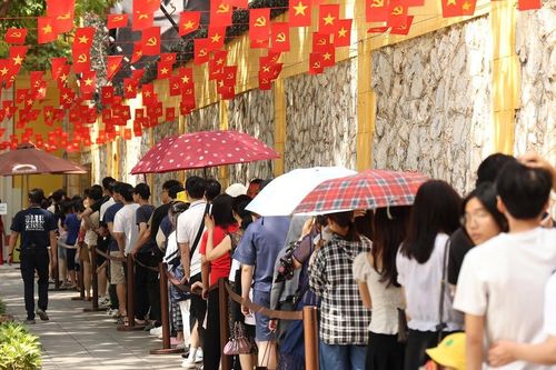Ngược dòng ký ức tại Nhà tù Hỏa Lò: Giới trẻ tìm về 'địa chỉ đỏ' trong dịp 30/4 – 1/5