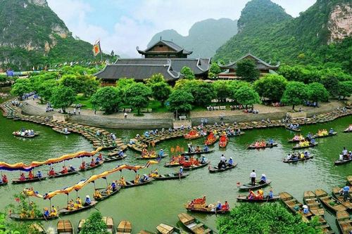 Loạt món ăn đặc sản không thể bỏ qua khi thăm các danh lam thắng cảnh Ninh Bình 2026