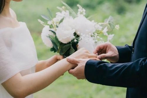 Ngăn cản con kết hôn, cha mẹ có thể bị truy cứu trách nhiệm hình sự