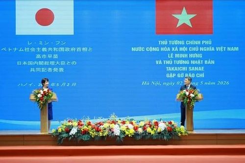 Thủ tướng Lê Minh Hưng và Thủ tướng Nhật Bản Takaichi Sanae gặp gỡ báo chí