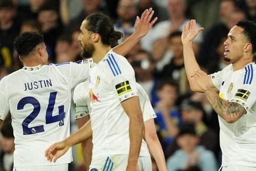 Leeds bứt tốc, cuộc đua cuối mùa nóng lên trên khắp châu Âu