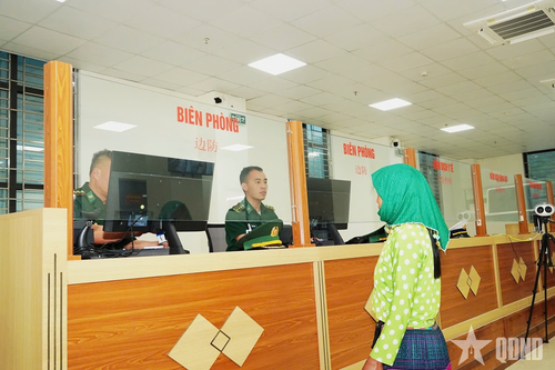 Đồn Biên phòng Cửa khẩu Săm Pun bảo đảm an ninh dịp lễ