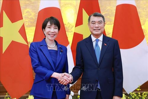 Thủ tướng Lê Minh Hưng hội đàm với Thủ tướng Nhật Bản Takaichi Sanae