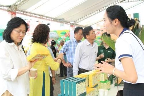 Gia Lai phủ sóng cửa hàng OCOP lưu động, đưa đặc sản đến gần du khách