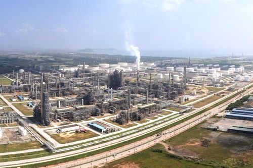 [Bài 3] Cần cú hích mới cho công nghiệp biển