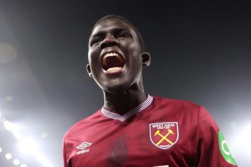 Man Utd nhắm chiêu mộ El Hadji Malick Diouf từ West Ham nhằm tìm người kế vị Luke Shaw