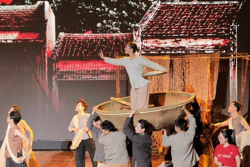 Gala 'Tổ quốc bình yên' đã sẵn sàng trình diễn trên sông Hàn vào 20h tối nay