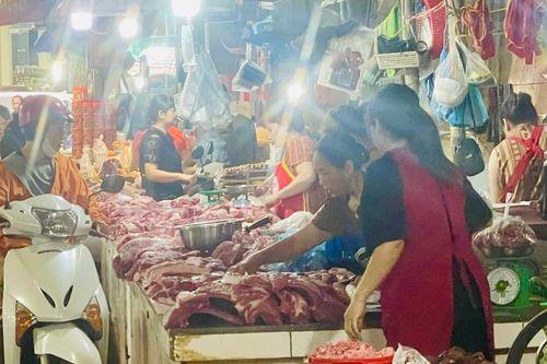 Sức mua tăng cao dịp nghỉ lễ 30/4 -1/5