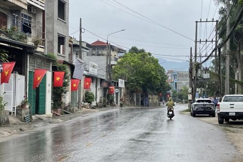 Thời tiết các khu vực trong tỉnh ngày 3/5 sáng có mưa rào nhẹ và dông vài nơi