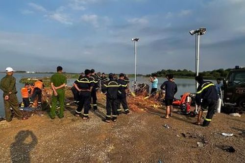 Tìm được thi thể giám đốc người Hàn Quốc mất tích khi chèo SUP tại hồ Đá Đen
