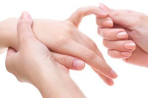 Cách chống lão hóa cho bàn tay ở phụ nữ sau tuổi 30