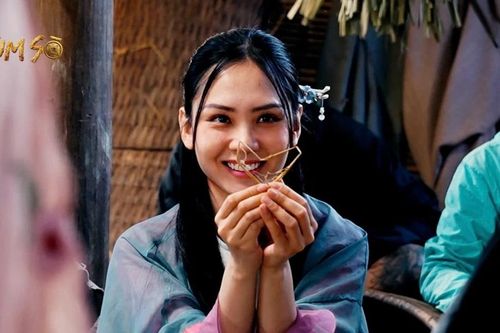 Tới giờ mới thu được 12 tỷ đồng, phim 'Trùm Sò' khả năng thua lỗ đến mức nào?