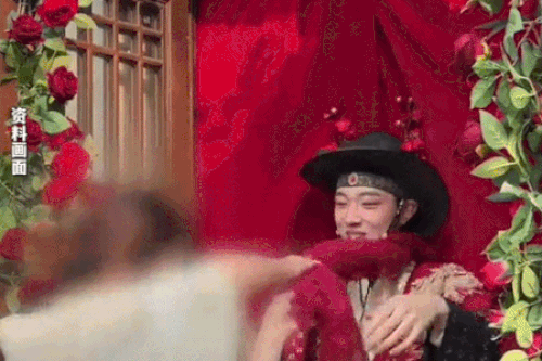 KDL Trung Quốc xin lỗi vì màn 'thả thính' quá đà của diễn viên
