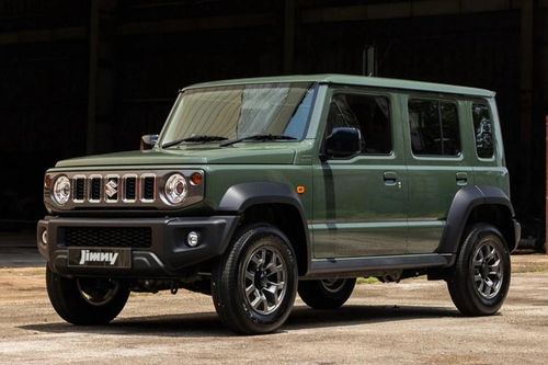 Suzuki Jimny giảm tới 140 triệu đồng
