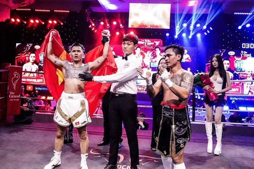 Hoàng Huy knock-out đối thủ, 3 võ sĩ Việt Nam thi đấu ấn tượng