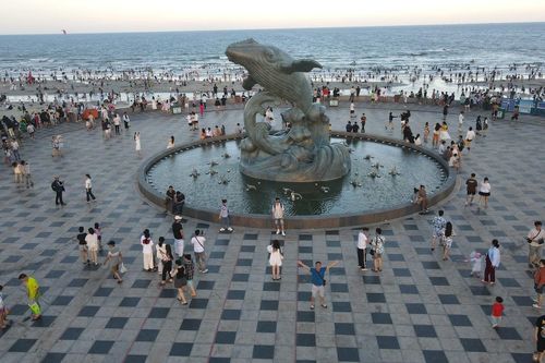 Du lịch và áp lực 'trưởng thành' từ những dòng xe ngày lễ