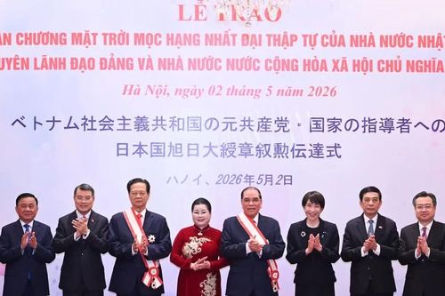 Trao tặng Huân chương Mặt trời mọc của Nhà nước Nhật Bản