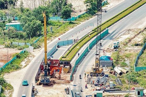 Chính sách tài khóa dẫn dắt tăng trưởng
