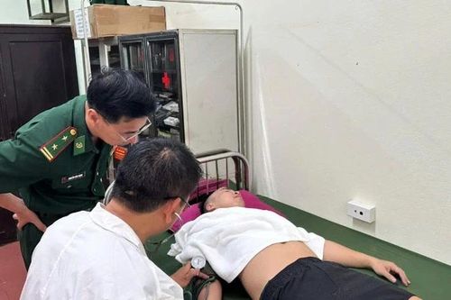 Quảng Trị: Ứng cứu thành công một người bị đuối nước khi tắm biển