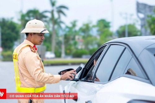 CSGT Nghệ An xử lý hơn 1.400 trường hợp vi phạm giao thông dịp nghỉ lễ