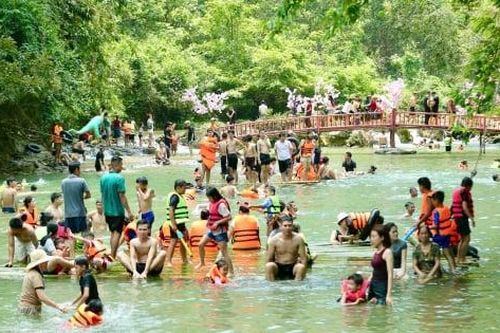 Suối Mây – Thanh Hóa hút khách dịp nghỉ lễ 30/4 – 1/5