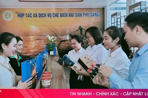 Đặc sản Hà Tĩnh 'đắt hàng' dịp lễ