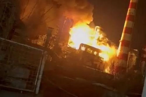 Ukraine công bố hiệu quả đòn 'trừng phạt tầm xa' đối với ngành dầu Nga