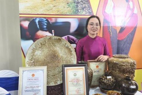 Du lịch trải nghiệm 'đánh thức' làng gốm Phù Lãng