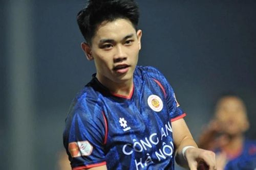 Đình Bắc rực sáng tại V-League: Chân sút số 1 CAHN nói gì về lời mời từ Vissel Kobe?