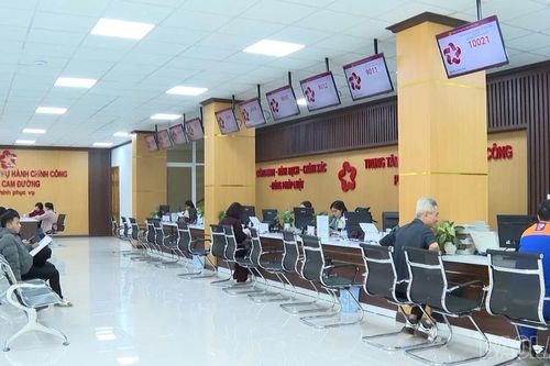 Giải bài toán thiếu cán bộ chuyên môn ở cơ sở