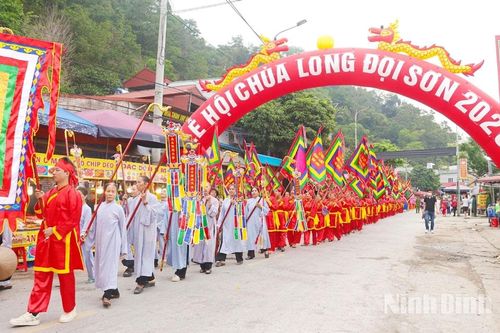 Lễ rước nước tại Lễ hội chùa Long Đọi Sơn 2026