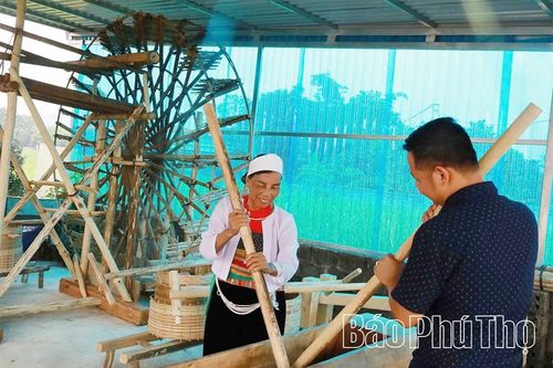 'Giữ lửa' văn hóa trong cộng đồng dân tộc Mường xã Cự Đồng