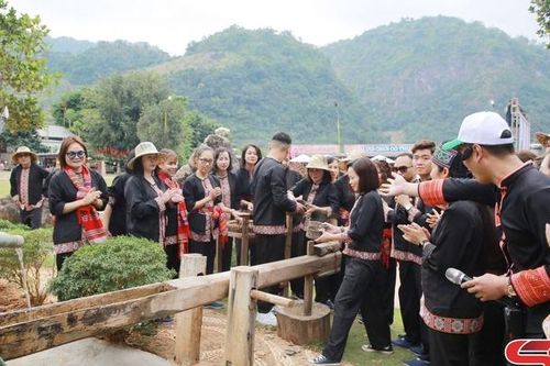 Mộc Châu đón trên 25.000 lượt khách trong dịp nghỉ lễ 30/4 - 1/5