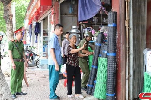 Mường La quyết liệt lập lại trật tự, hành lang an toàn giao thông