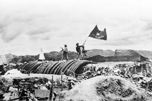 'Chia lửa' với chiến trường Điện Biên Phủ
