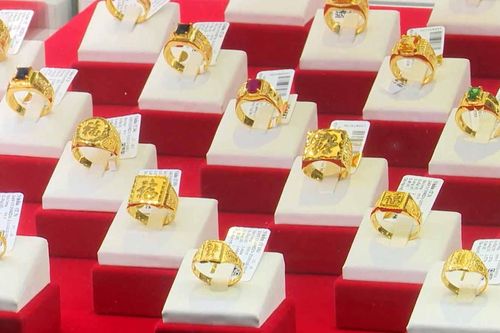 Nhà nước không khuyến khích người dân nắm giữ vàng