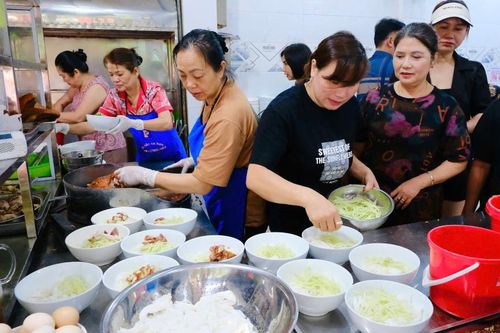 Trải nghiệm ẩm thực vùng non nước Cao Bằng
