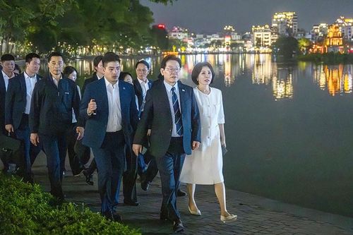 Xây dựng thương hiệu văn hóa Thủ đô - những gợi mở từ sức hút ngoại giao