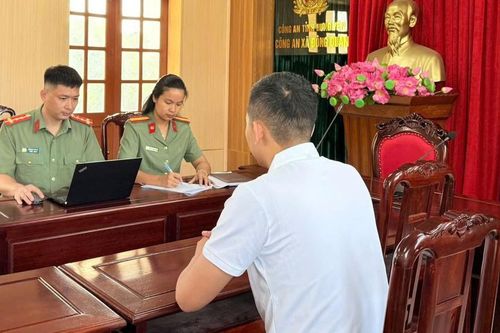 Bị công an triệu tập vì chia sẻ thông tin 'chữa bệnh bằng nước'
