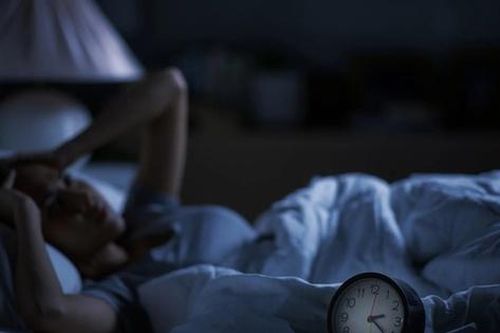 Cảnh báo Alzheimer từ những thói quen âm thầm 'bào mòn' trí nhớ