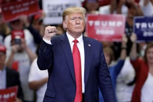 Tỷ lệ người Mỹ không ủng hộ Tổng thống Donald Trump tăng cao kỷ lục