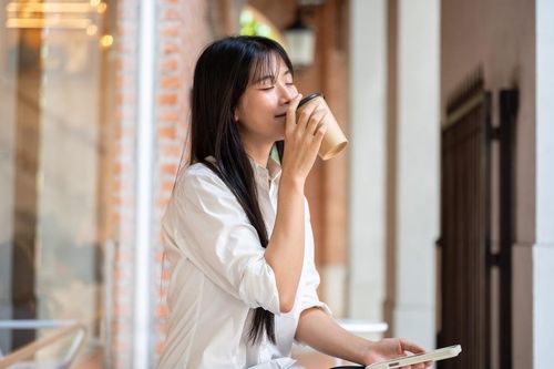 Thời điểm uống cà phê gây hại cho cơ thể