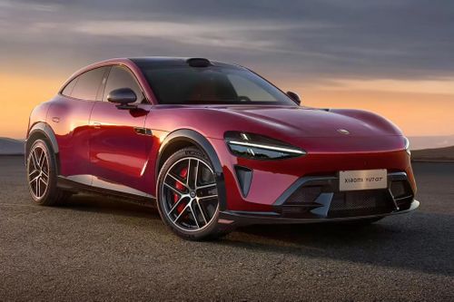 Xe điện Xiaomi YU7 GT mạnh hơn siêu xe Bugatti Veyron