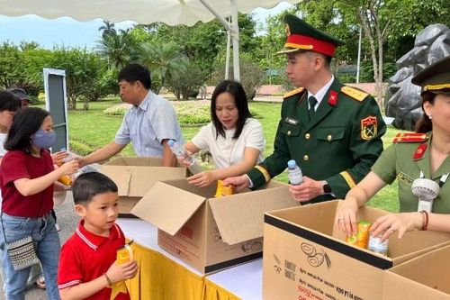 Hà Nội đón 1,35 triệu lượt khách trong hai kỳ nghỉ lễ