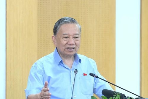 Đổi mới phương thức quản trị, không để tồn đọng những kiến nghị chính đáng của cử tri