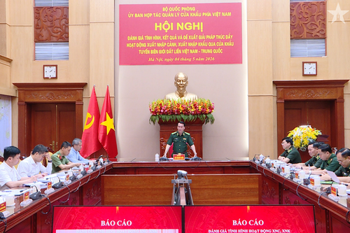 Thúc đẩy xuất nhập cảnh, xuất nhập khẩu qua cửa khẩu biên giới đất liền Việt Nam-Trung Quốc
