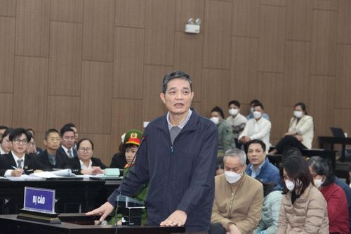Vì sao phải lùi thời gian xét xử phúc thẩm vụ 2 cựu Cục trưởng An toàn thực phẩm nhận hối lộ?