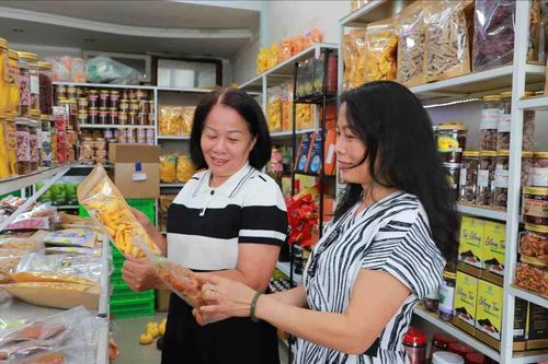 Tiếp sức để hộ kinh doanh 'tự lớn'
